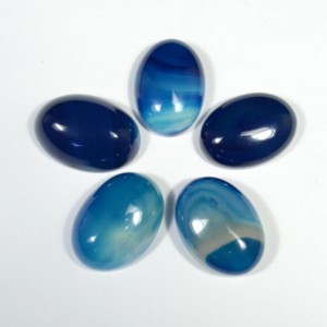 Кабошон из агата тонированного цвет  синий, 17*24*8мм.