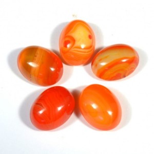 Кабошон из агата тонированного, 15*20*10мм.