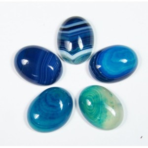 Кабошон из агата тонированного, 15*20*6мм.