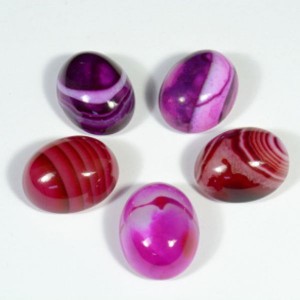 Кабошон из агата тонированного, 20*25*14мм