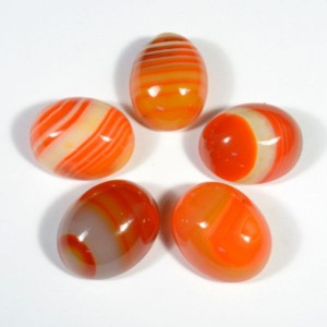 Кабошон из агата тонированного, 20*25*14мм