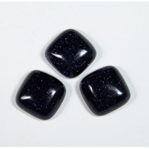 Кабошон из авантюрина синего (иск.) квадрат, 14*14*6мм. Кабошон из авантюрина синего (иск.) квадрат, 14*14*6мм.