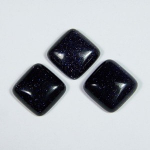 Кабошон из авантюрина синего (искусственного) квадрат, 20*20*7мм.