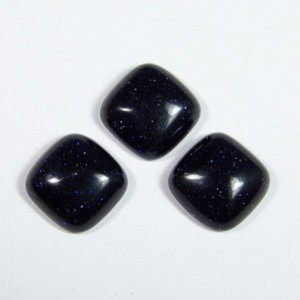 Кабошон из авантюрина синего(искусственного) квадрат, 16*16*5мм.