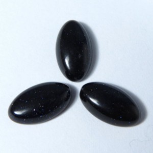 Кабошон из авантюрина синего (иск.), 9*16*4мм.