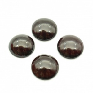 Кабошон из граната круг, 15*15*5мм. (28-29)