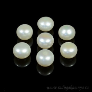 Кабошон из жемчуга, 9*9мм, белый