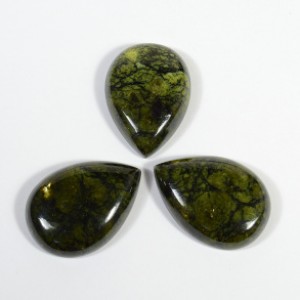 Кабошон из змеевика капля темная 18*25*6мм