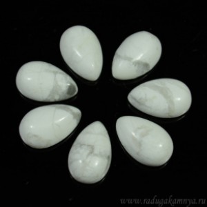 Кабошон из кахолонга искусственного капля, 10*15*5,5мм.