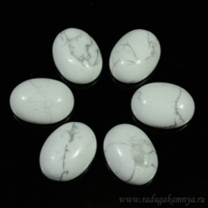 Кабошон из кахолонга искусственного овал, 12*16*6мм.