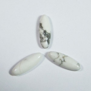 Кабошон говлит овал, 8*23*5мм.