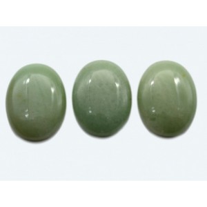 Кабошон из нефрита  искусственного овал,30*40*9мм.