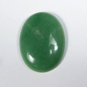 Кабошон из кварца (цвет нефрит) , 30*40*8мм.