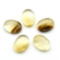 Кабошон из камня халцедона искусственного овал, 12*16*6мм.
