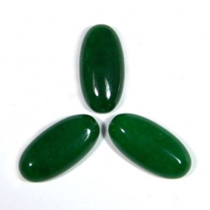 Кабошон из кварца (цвет хризопраз), 12*24*6мм.