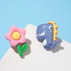 Серьги пластик "Вкусности" динозаврик и цветочек, цвет сине-розовый