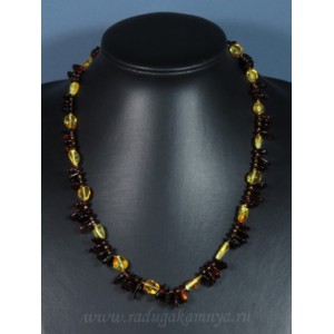 Бусы из янтаря галтовка, крошка лимонный, кофейный, 50см Бусы из янтаря галтовка, крошка лимонный, кофейный, 50см