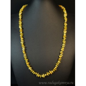 Бусы из янтаря крошка молочный, 58см