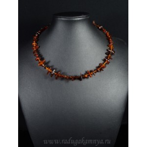 Бусы из янтаря крошка на пружинке коньячный, 48см