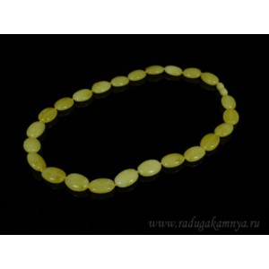 Бусы из янтаря овал 13*17мм молочный, 47см