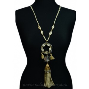 Бусы с подвеской " Кисточка с ракушками" , цвет крем золото, 76см