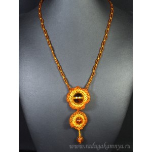 Бусы с подвеской из янтаря с бисером "Омелия" коньячый, 51см