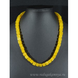 Бусы янтарные кубик 7мм карамельный, 45см