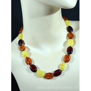 Бусы янтарные овал 13*18мм молочный, коньячный, вишня, 48см