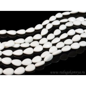 Бусины из агата белого (иск.) капля 10*14мм, 39см, 27 бусин