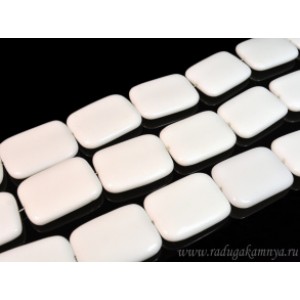 Бусины из агата белого (иск.) прямоугольник 40*30мм, 40см, 10 бусин