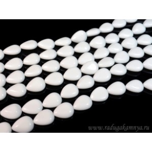 Бусины из агата белого (иск.) капля 20*15мм, 38,5см, 20 бусин