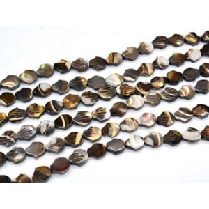 Бусины из перламутра ракушка 10*12мм, цвет шоколадный, 40см, 32 бусины