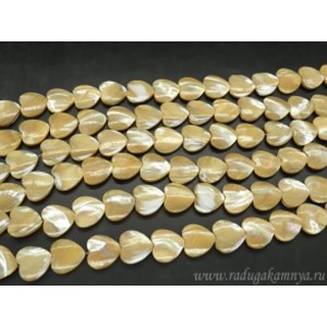 Бусины из перламутра сердце 20*20мм, цвет кремовый, 39,5см, 21 бусина