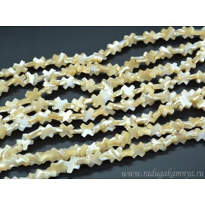 Бусины из перламутра форма 10*10мм, цвет кремовый, 32см, 46 бусин