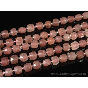 Бусины из клубничного кварца кубик гр.8мм, 19см, полнити 18 бусин