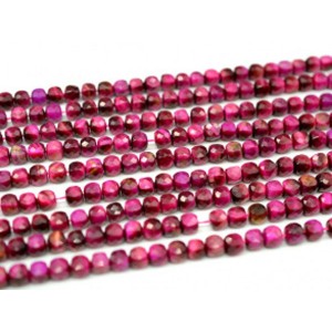 Бусины из тигрового глаза гуммигут кубик 8мм, цвет малиновый 38см, 45 бусин, Бусины из тигрового глаза гуммигут кубик 8мм, цвет малиновый 38см, 45 бусин,