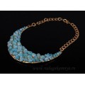 Колье из агата (тонир.)кристаллы в золотистом металле цвет голубой, 46см