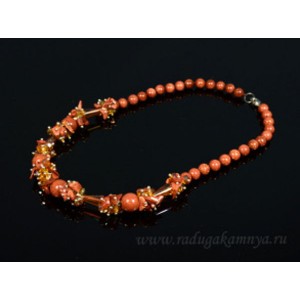 Колье из авантюрина шарики 8мм крошка с цирконом, 47см Колье из авантюрина шарики 8мм крошка с цирконом, 47см