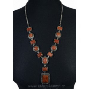 Колье на металлической основе прямоугольник 28*35мм с авантюрином, 55см Колье на металлической основе прямоугольник 28*35мм с авантюрином, 55см