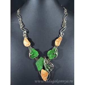 Колье уваровит и гранат, 49см