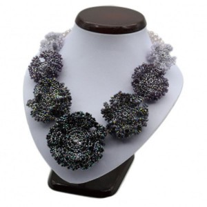 Колье с цирконом и бисером цвет сиреневый, 48см Колье с цирконом и бисером цвет сиреневый, 48см