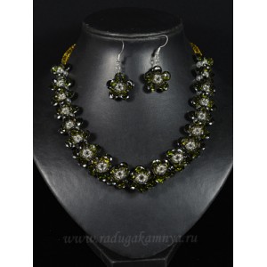 Колье и серьги из циркона цветочки цвет оливковый, 49см