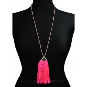 Колье " Кисточка ", цвет фуксия, 84см. Колье " Кисточка ", цвет фуксия, 84см.