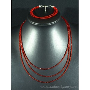 Колье с браслетом из шпинели цвет красный, 3 нити, шарик гр.2мм, 45см, 17см, 13,5г