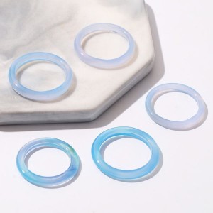 Кольцо агат голубой (тонировка) 3мм