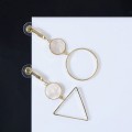 Серьги с перламутром "перламутр" треугольник полый, цвет белый, цвет золотистый
