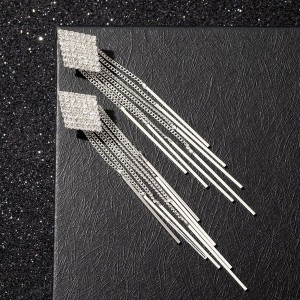 Клипсы "Голливуд" ромб и цепочки, цвет белый, цвет серебристый