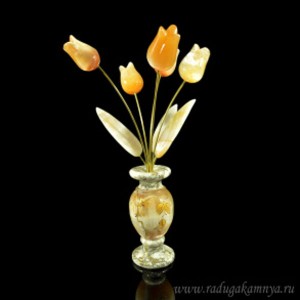 Ваза из селенита "Тюльпан"  (5 цв.) ангидрид росп 80*80*330мм