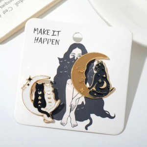 Набор значков (2шт) "Коты на Луне", цветные, цвет золотистый