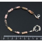 Браслет из родонита на застежке, брусок 12х4мм + хрусталь